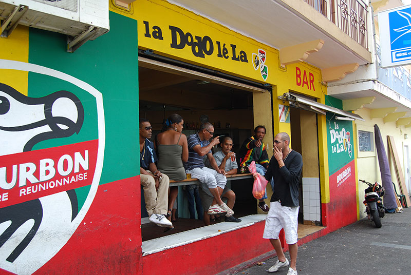 Bar in St-Denis