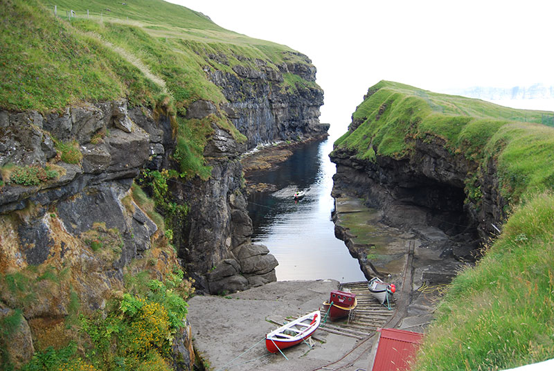 Walk along the coast from Gjogv